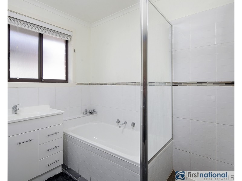 1/24 Alexander Street, Cranbourne VIC 3977