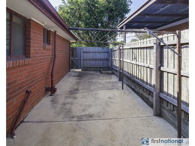 1/24 Alexander Street, Cranbourne VIC 3977