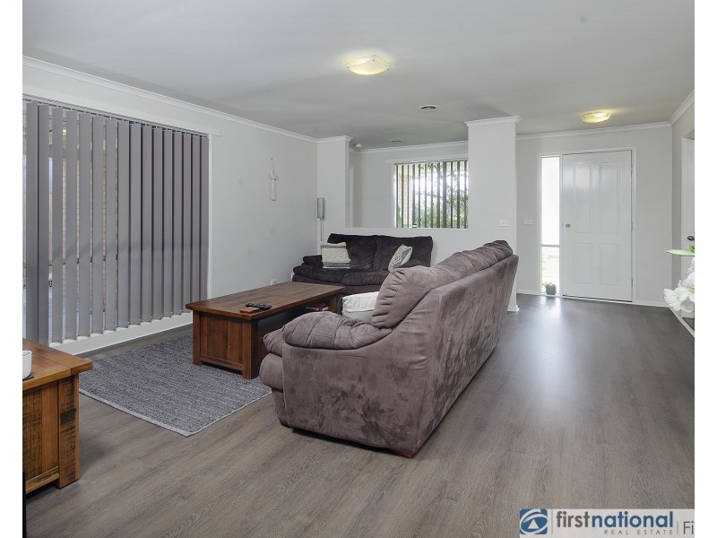 45 Trafalgar Way, Cranbourne East VIC 3977