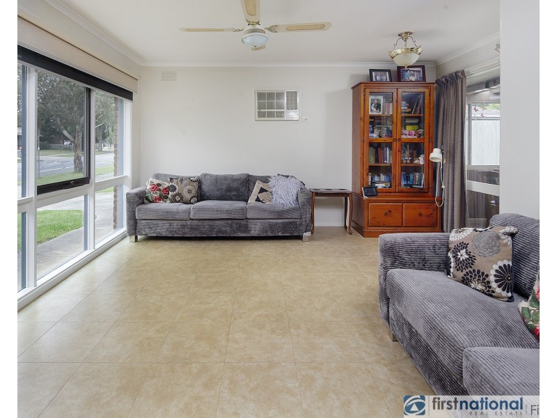 56 Endeavour Drive, Cranbourne North VIC 3977