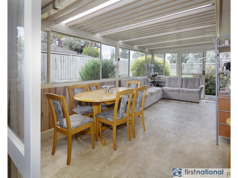 56 Endeavour Drive, Cranbourne North VIC 3977