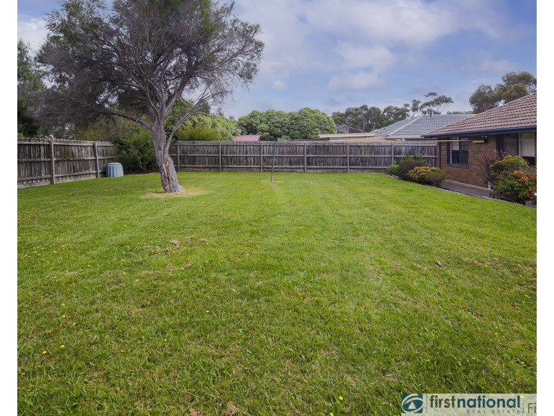 56 Endeavour Drive, Cranbourne North VIC 3977