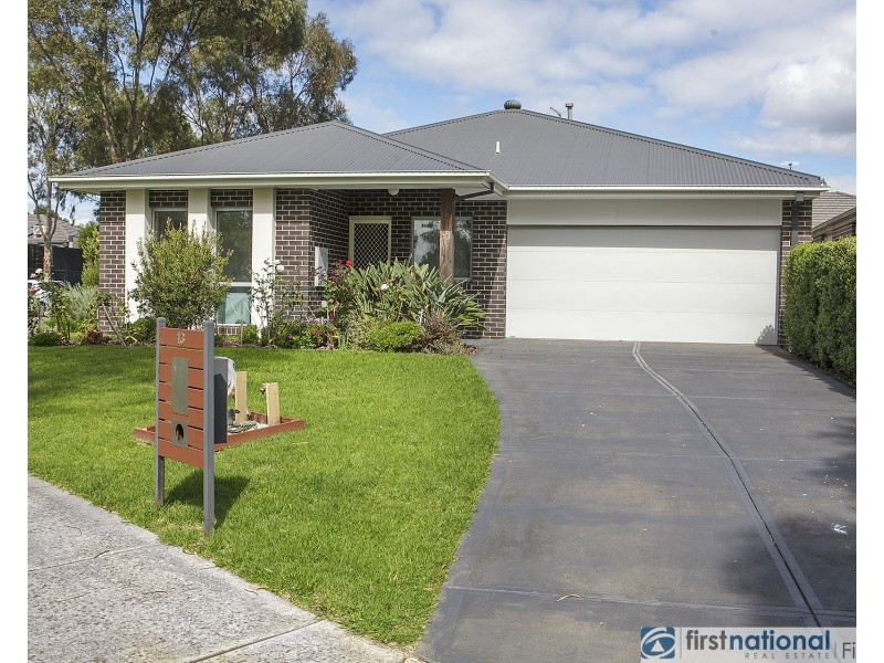 13 Nobel Drive, Cranbourne West VIC 3977