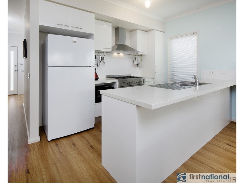 13 Nobel Drive, Cranbourne West VIC 3977