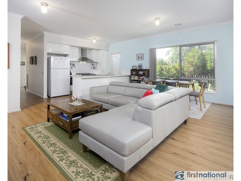 13 Nobel Drive, Cranbourne West VIC 3977