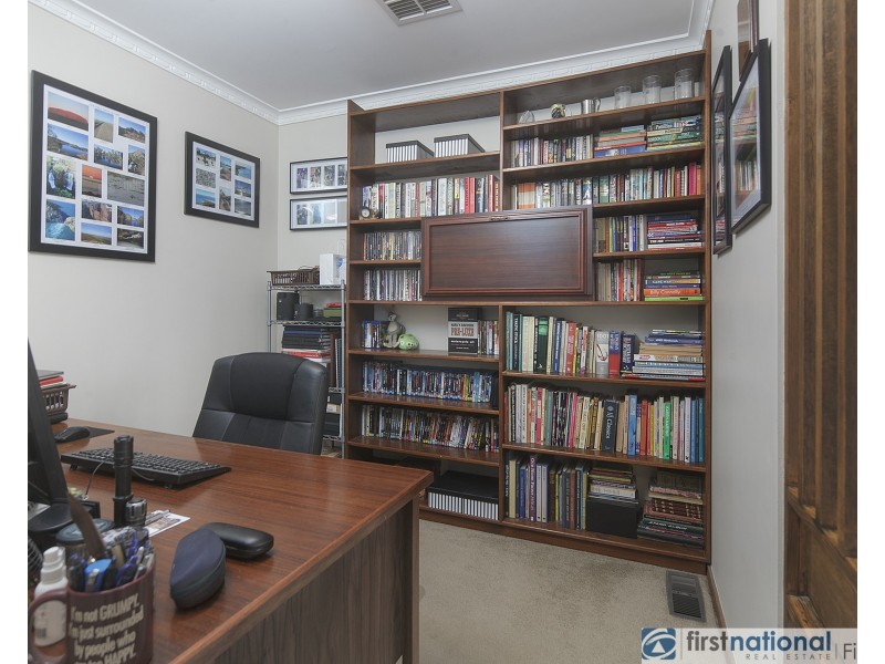 15 Rimfire Crescent, Cranbourne VIC 3977
