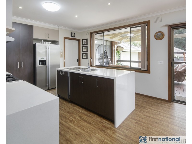 15 Rimfire Crescent, Cranbourne VIC 3977