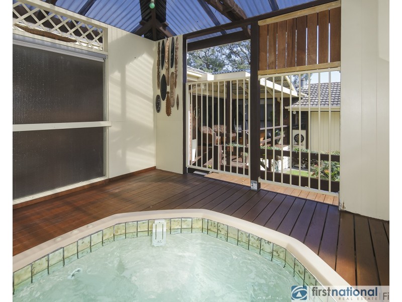 15 Rimfire Crescent, Cranbourne VIC 3977