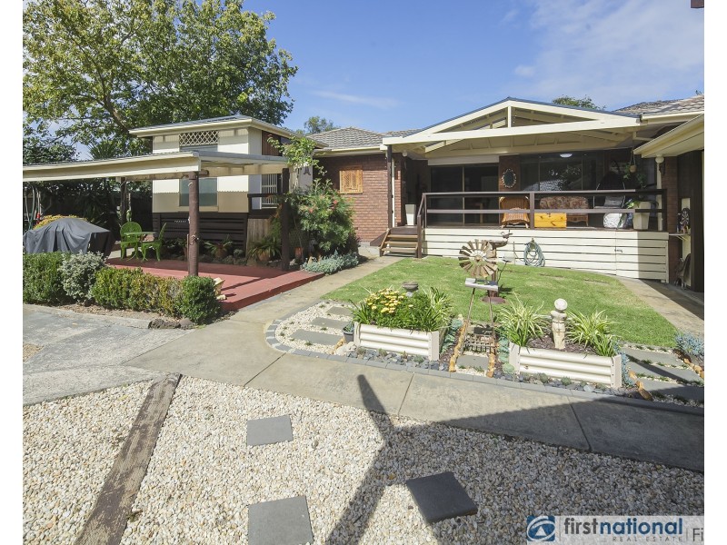 15 Rimfire Crescent, Cranbourne VIC 3977