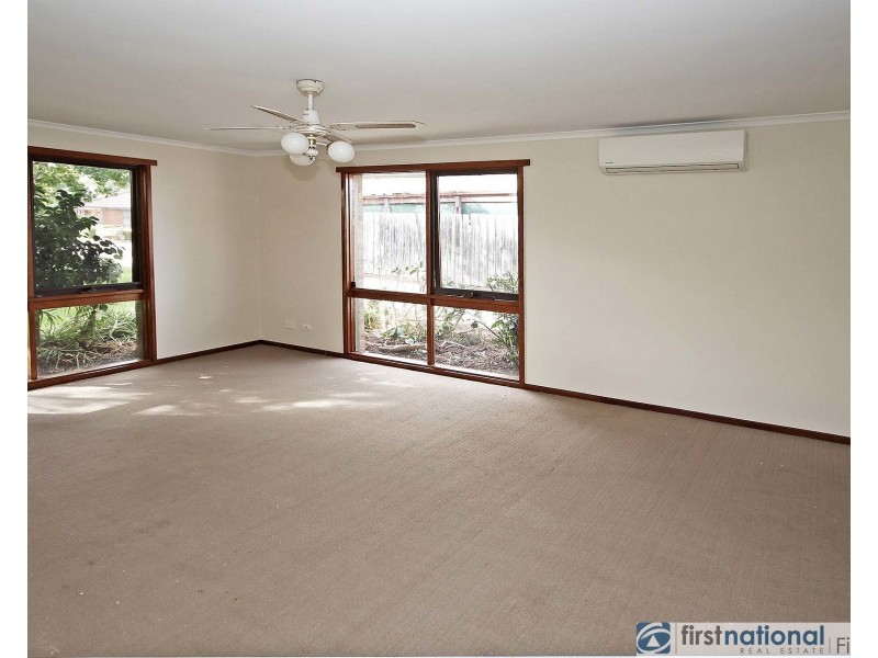 15 Donnelly Court, Cranbourne VIC 3977