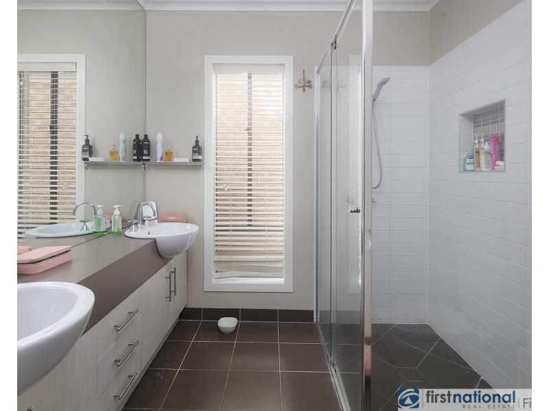 13 Ralron Court, Pakenham VIC 3810