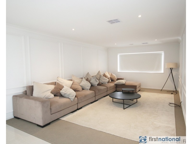 14 Kelton Avenue, Clyde North VIC 3978