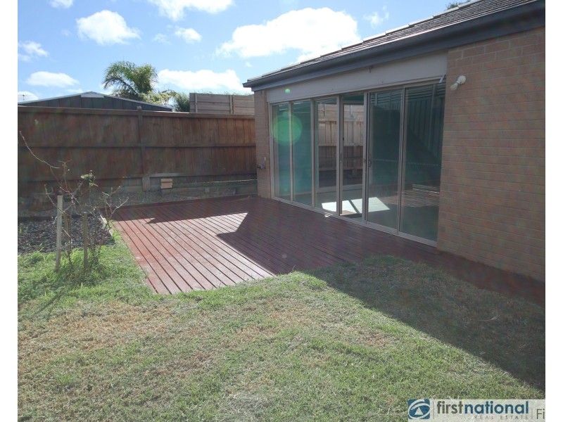 9 Annabella Street, Cranbourne East VIC 3977