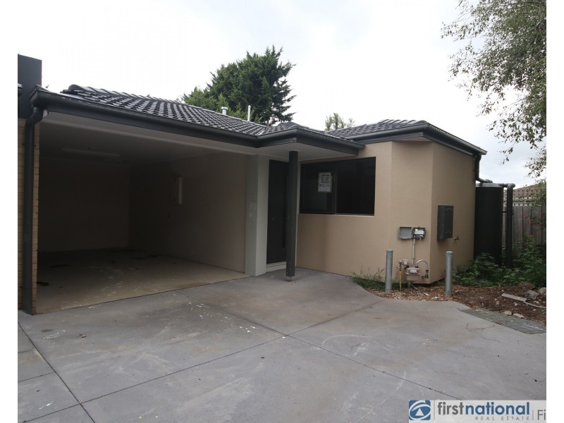 3/63 Circle Drive, Cranbourne VIC 3977