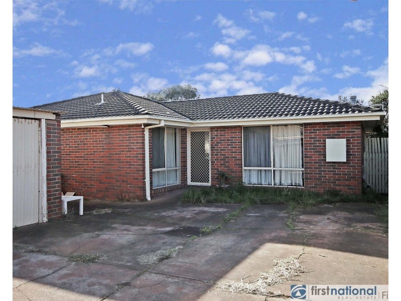 2/25 Rouse Street, Cranbourne VIC 3977