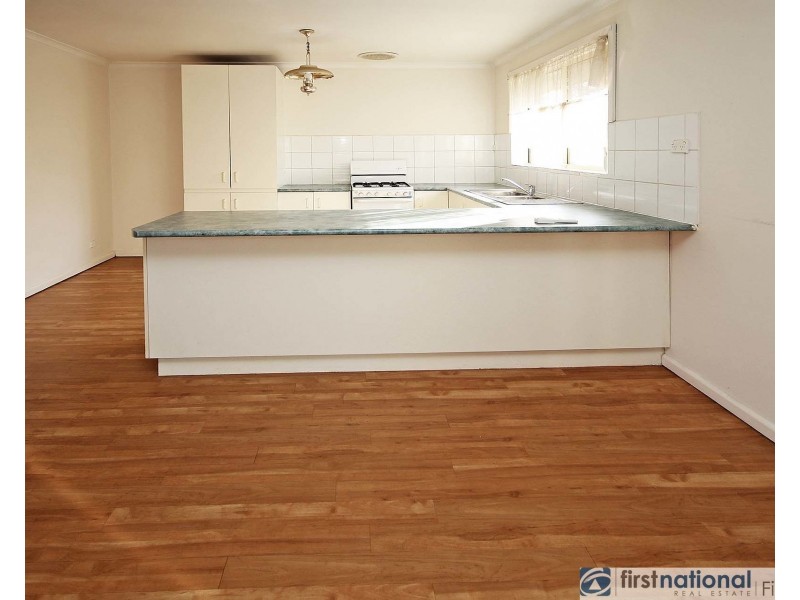 2/25 Rouse Street, Cranbourne VIC 3977