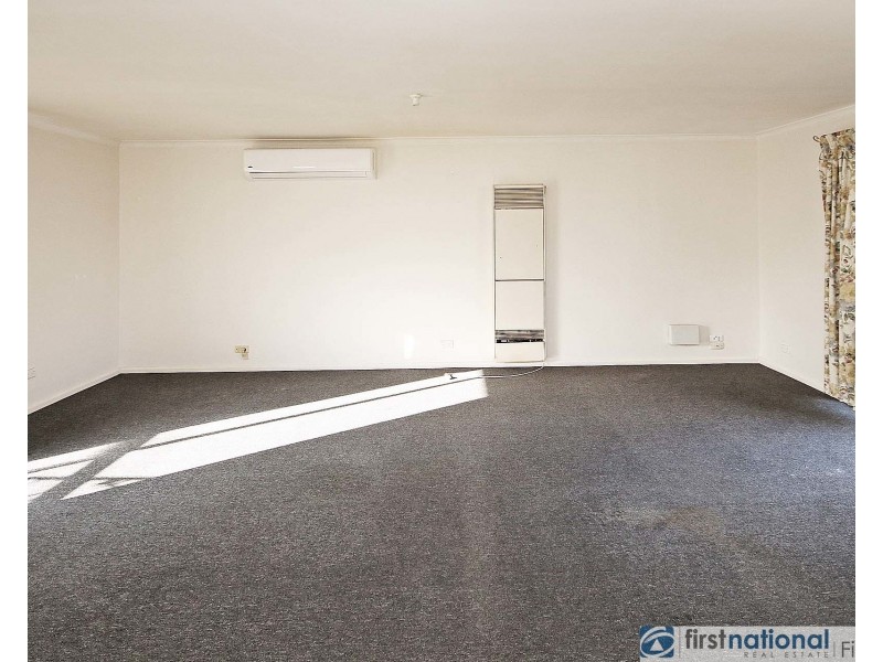 2/25 Rouse Street, Cranbourne VIC 3977