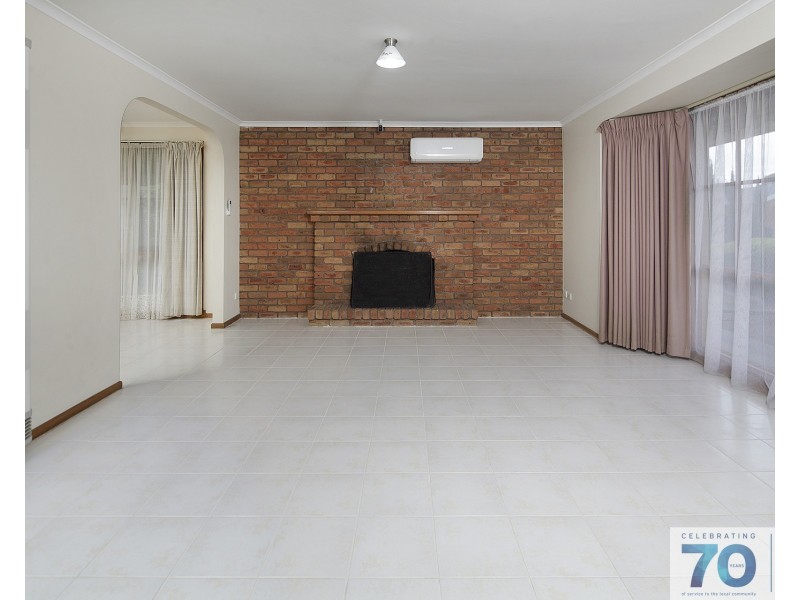 18 Milner Court, Cranbourne VIC 3977