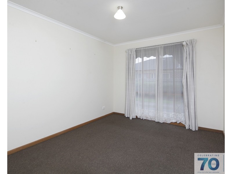 18 Milner Court, Cranbourne VIC 3977