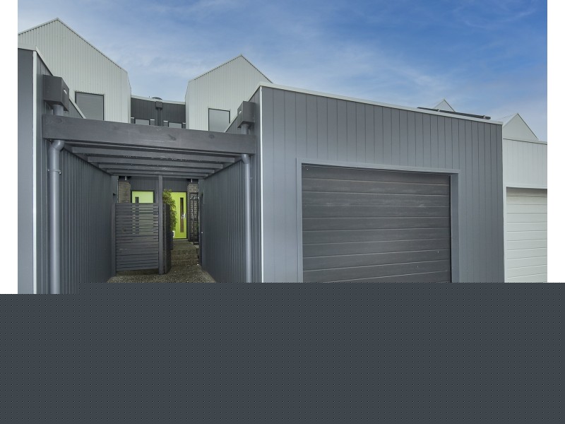 12B Alarah Boulevard, Cranbourne West VIC 3977