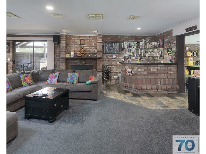 19 Baystone Drive, Cranbourne VIC 3977