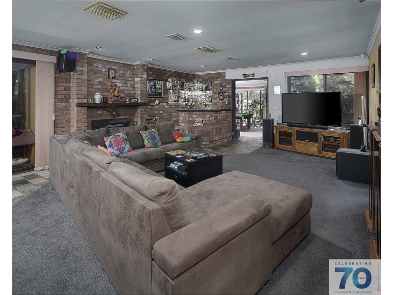 19 Baystone Drive, Cranbourne VIC 3977