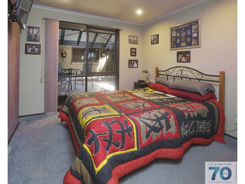 19 Baystone Drive, Cranbourne VIC 3977