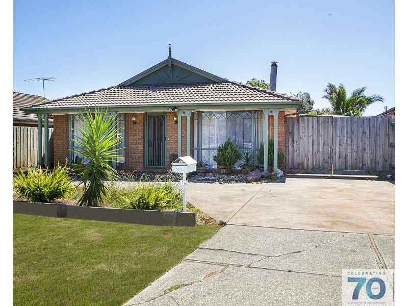 16 Neptune Place, Cranbourne West VIC 3977