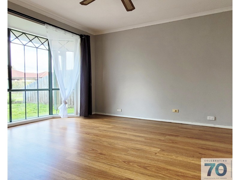 16 Neptune Place, Cranbourne West VIC 3977