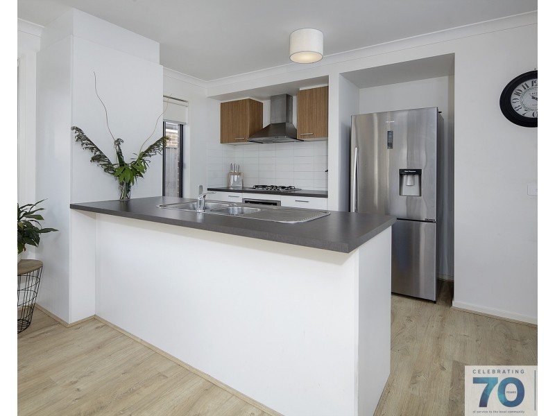 5 Bellman Avenue, Clyde VIC 3978