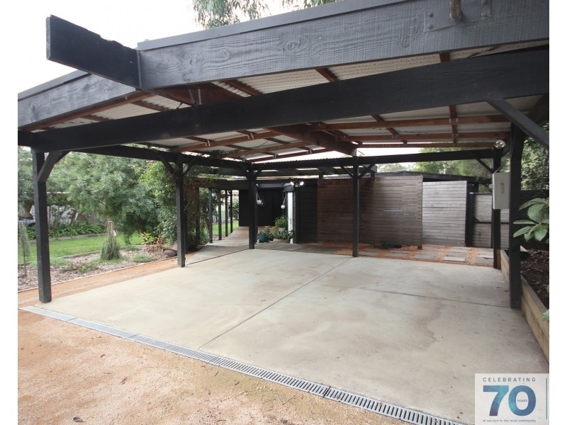12 Bluff Road, Cannons Creek VIC 3977