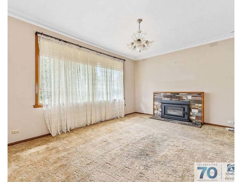 18 Olive Road, Devon Meadows VIC 3977