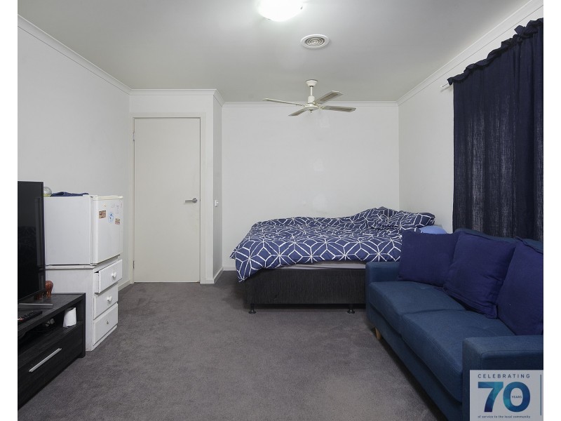 9 Dryandra Place, Cranbourne VIC 3977