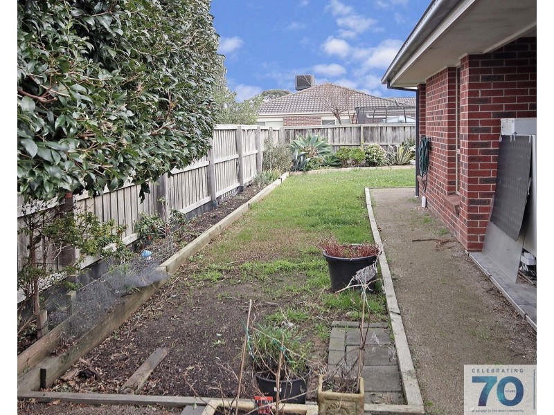 9 Dryandra Place, Cranbourne VIC 3977