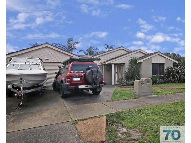 44 Willora Crescent, Cranbourne West VIC 3977