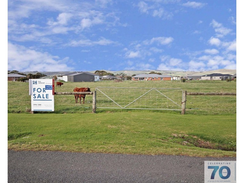 18 Hade Avenue, Bass VIC 3991