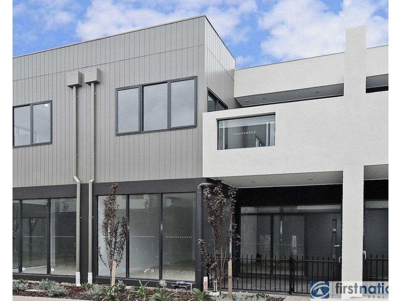 8 Push Pea Way, Cranbourne West VIC 3977