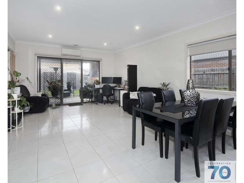 3 Pony Court, Cranbourne East VIC 3977