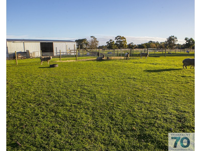 35 Arthur Ayres Road, Tooradin VIC 3980