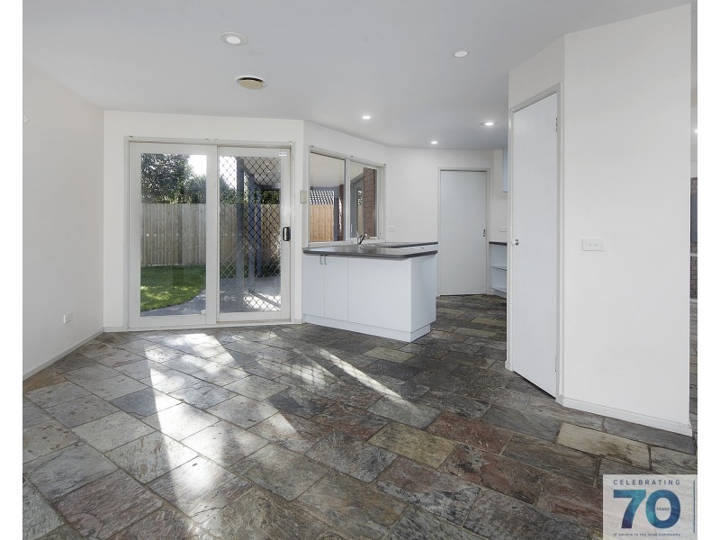 59 Lawless Drive, Cranbourne North VIC 3977