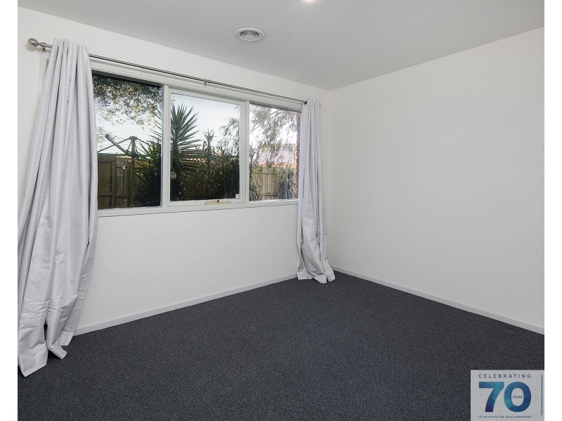 59 Lawless Drive, Cranbourne North VIC 3977