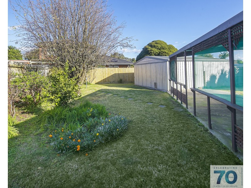 10 Camms Road, Cranbourne VIC 3977