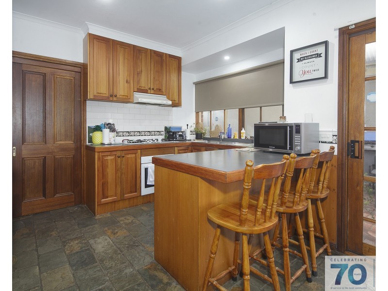 6 Hoya Court, Cranbourne North VIC 3977