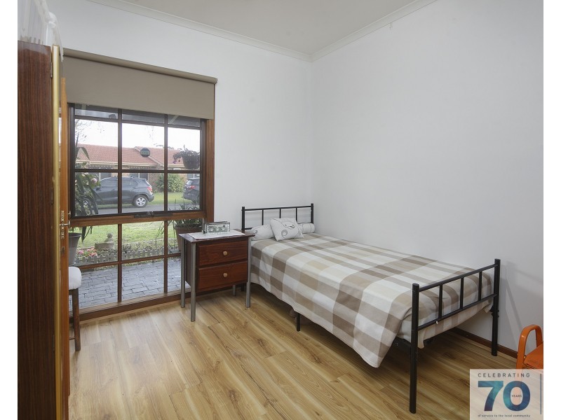 6 Hoya Court, Cranbourne North VIC 3977