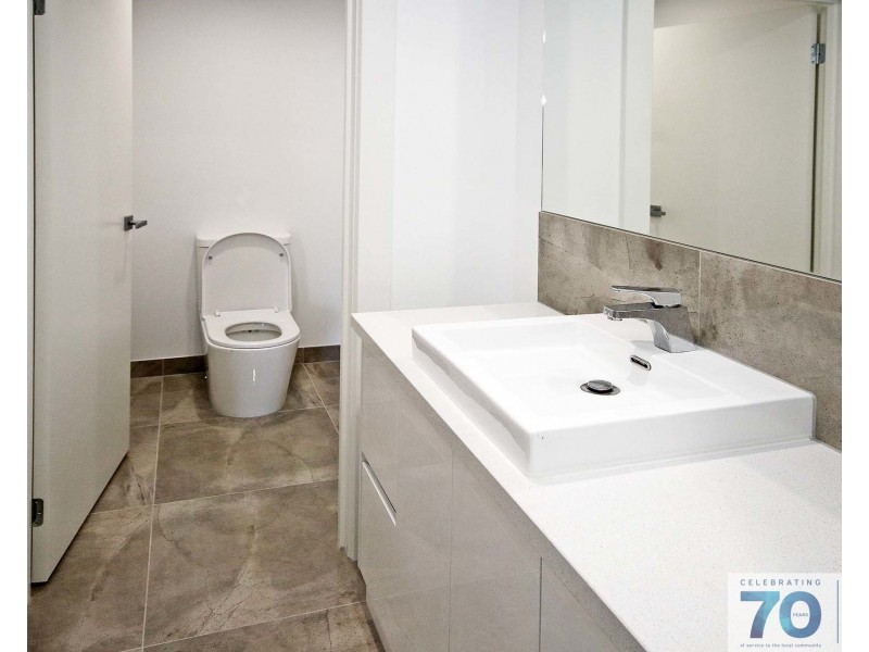 12 Powell Way, Cranbourne West VIC 3977