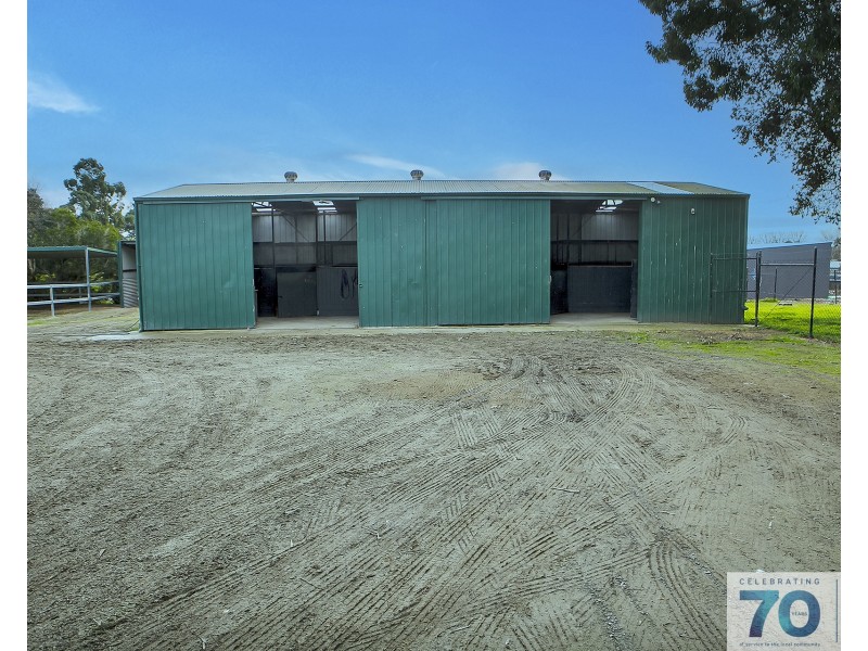 1 Laurie Cleary Lane, Cranbourne VIC 3977