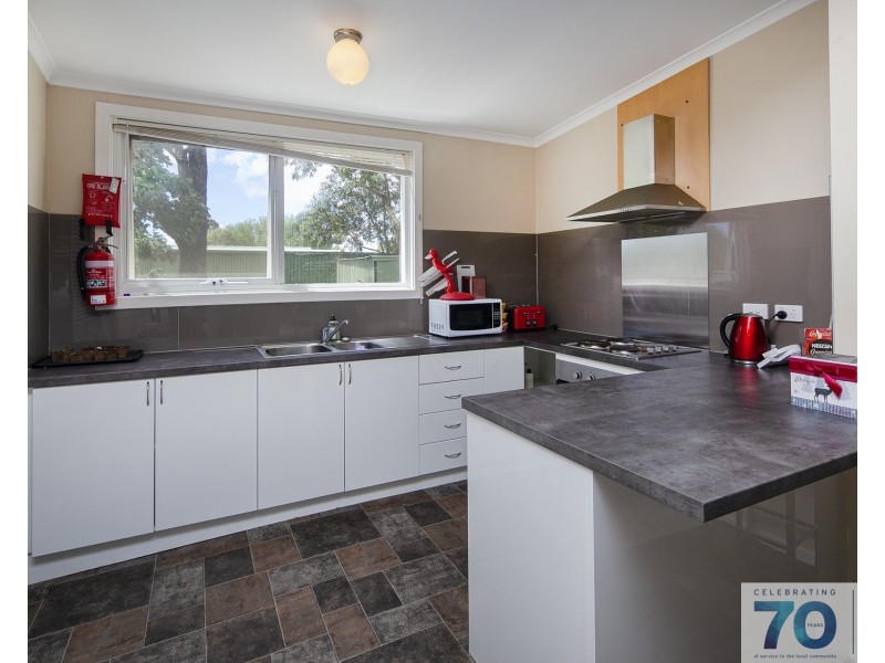 1 Laurie Cleary Lane, Cranbourne VIC 3977