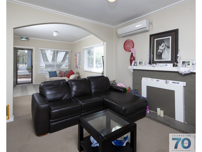 1 Laurie Cleary Lane, Cranbourne VIC 3977