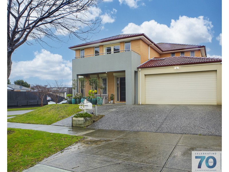24 Silky Oak Drive, Cranbourne VIC 3977