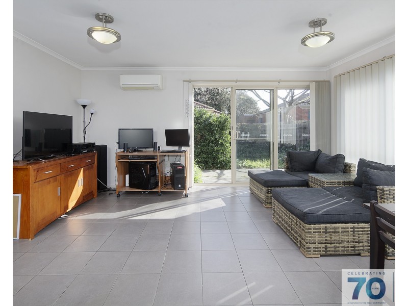 3/15 William Street, Cranbourne VIC 3977